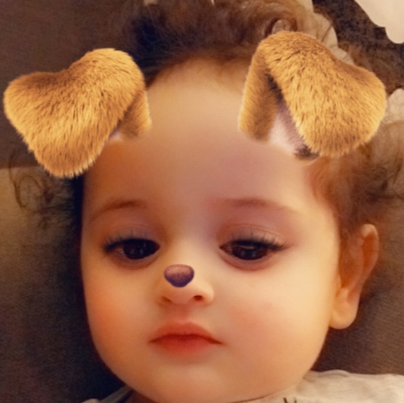 Meet your Posher, Amber - Picture 1 of 3